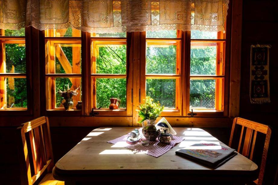 Oberza Pod Zlotym Prosiakiem Otel Nieborów Dış mekan fotoğraf