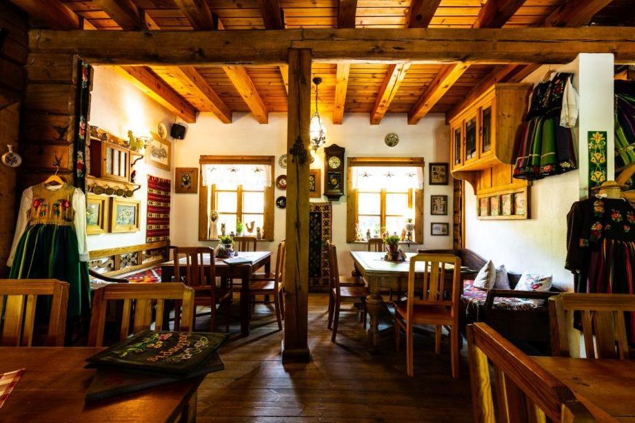Oberza Pod Zlotym Prosiakiem Otel Nieborów Dış mekan fotoğraf